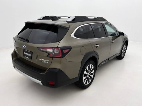 Used 2024 Subaru Outback Touring image 11