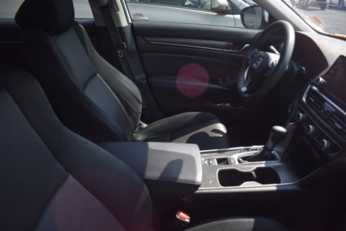Used 2019 Honda Accord LX image 4