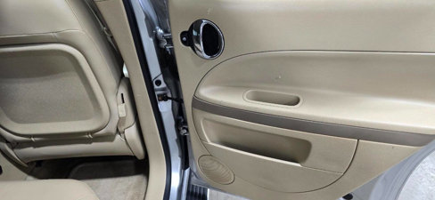 Used 2006 Chevrolet HHR LT w/ Preferred Equipment Group image 19