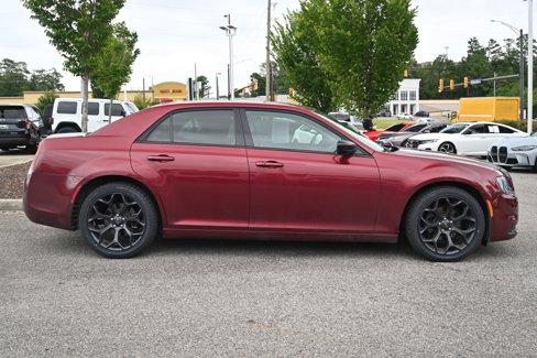 Used 2019 Chrysler 300 Touring w/ Sport Appearance Package image 16