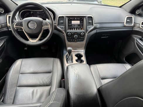 Used 2017 Jeep Grand Cherokee Limited image 13