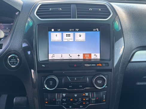 Used 2017 Ford Explorer XLT w/ Equipment Group 202A image 44