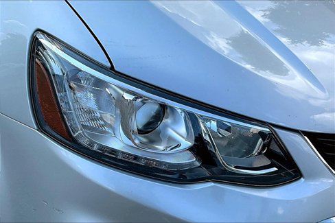 Certified 2020 Chevrolet Sonic LT image 28