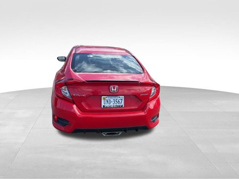 Used 2019 Honda Civic Sport image 4