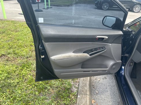Used 2010 Honda Civic LX image 27