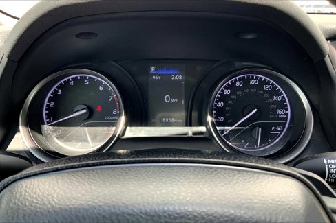 Used 2022 Toyota Camry SE image 24
