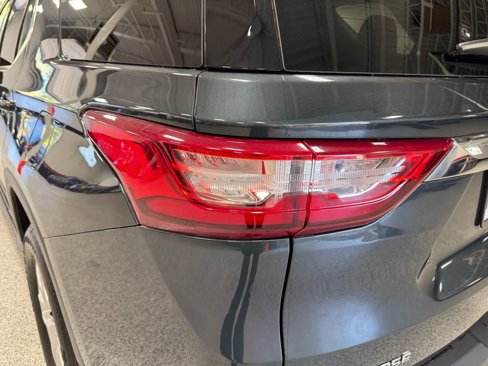 Used 2018 Chevrolet Traverse LT image 8