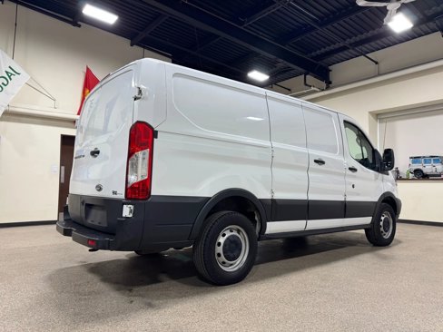 Used 2019 Ford Transit 350 130 Low Roof image 5