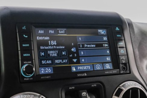 Used 2016 Jeep Wrangler Unlimited Sahara image 57