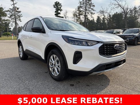 New 2025 Ford Escape Active image 1