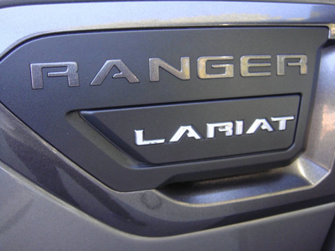 Used 2022 Ford Ranger Lariat w/ Tremor Off-Road Package image 10