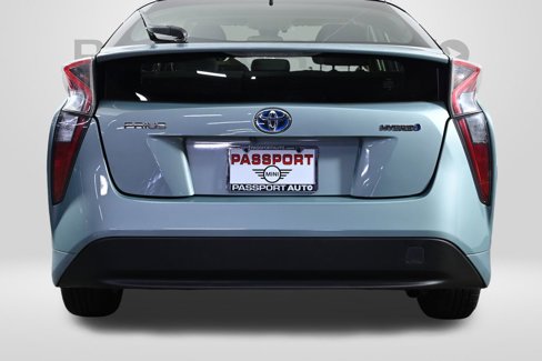 Used 2016 Toyota Prius image 8