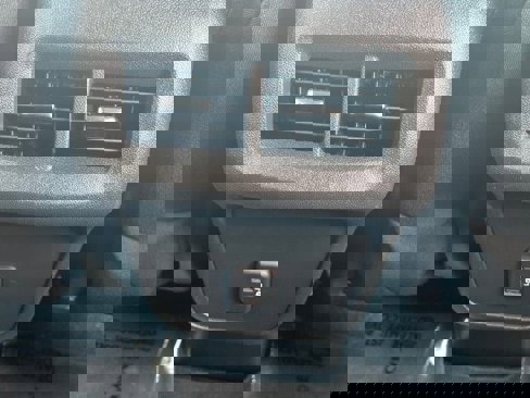 Used 2023 Chevrolet Equinox LT image 10