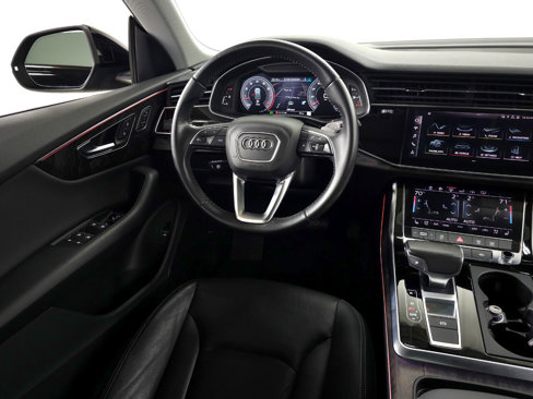 Used 2019 Audi Q8 Premium Plus w/ Premium Plus image 17