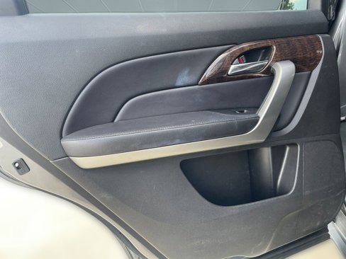 Used 2011 Acura MDX w/ Technology & Entertainment image 27