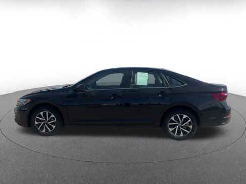 Used 2024 Volkswagen Jetta S image 8