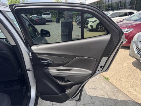 Used 2020 Buick Encore Preferred w/ Safety Package image 29