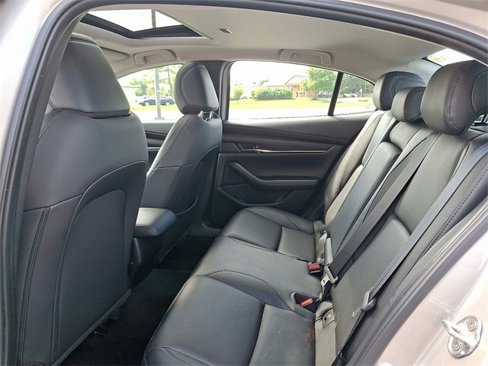 Used 2022 MAZDA MAZDA3 s image 10