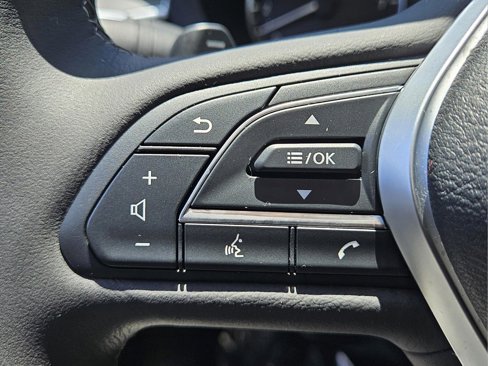 Certified 2024 INFINITI QX50 Luxe w/ Accent Package image 17