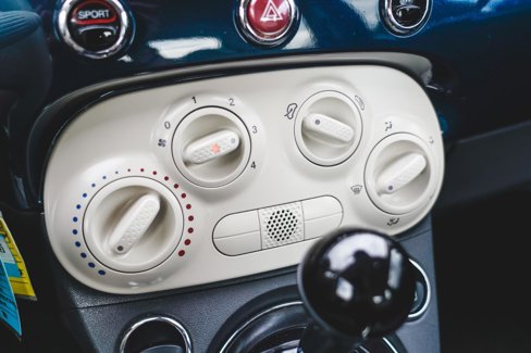 Used 2015 FIAT 500 Pop image 25
