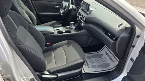 Used 2022 Nissan Sentra SV image 6