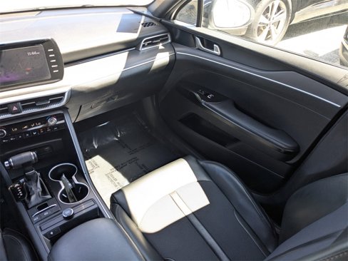 Used 2022 Kia K5 GT-Line image 15