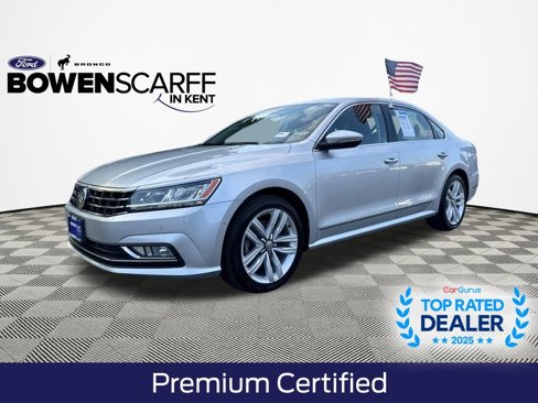 Used 2016 Volkswagen Passat 3.6 SEL Premium image 1