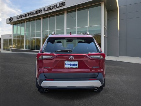 Used 2019 Toyota RAV4 Adventure image 5