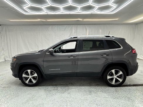 Used 2019 Jeep Cherokee Limited image 6