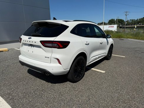Certified 2023 Ford Escape ST-Line Elite image 6