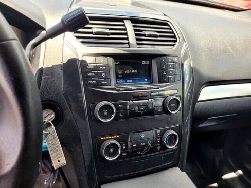 Used 2019 Ford Explorer 4WD Police Interceptor image 21