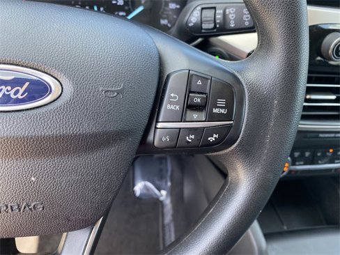 Used 2020 Ford Escape SE image 40
