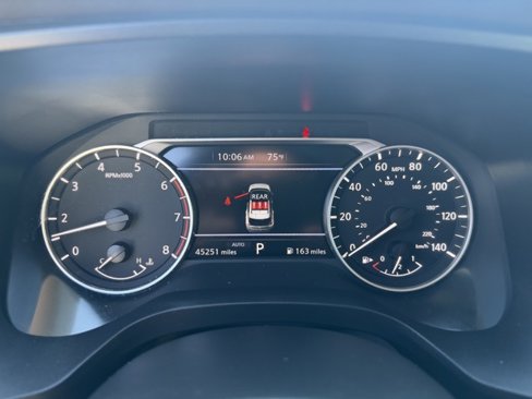 Used 2023 Nissan Rogue SV image 21