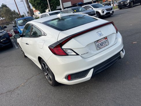 Used 2018 Honda Civic Touring image 6