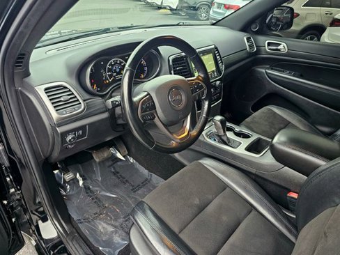 Used 2021 Jeep Grand Cherokee Laredo X image 15