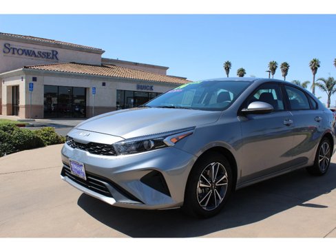 Used 2023 Kia Forte LXS image 1