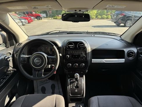 Used 2016 Jeep Compass Sport w/ Power Value Group image 25