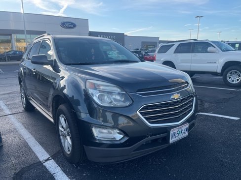 Used 2017 Chevrolet Equinox LT w/ Convenience Package image 3