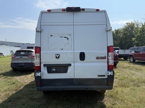 Used 2014 RAM ProMaster 2500 w/ Interior Convenience Group image 4