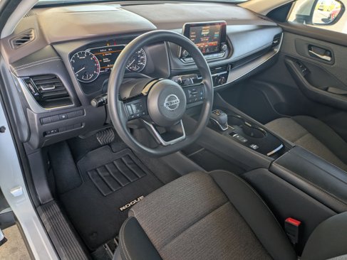 Used 2021 Nissan Rogue SV image 22