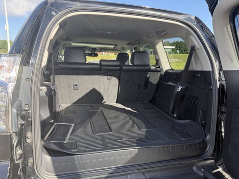Used 2018 Lexus GX 460 Luxury image 23