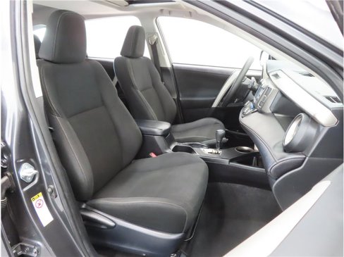 Used 2013 Toyota RAV4 XLE image 19