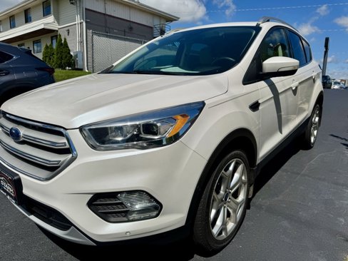 Used 2018 Ford Escape Titanium w/ Ford Safe & Smart Package image 4
