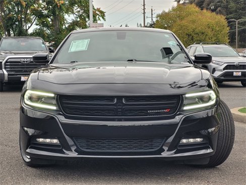 Used 2016 Dodge Charger R/T w/ Plus Group image 3