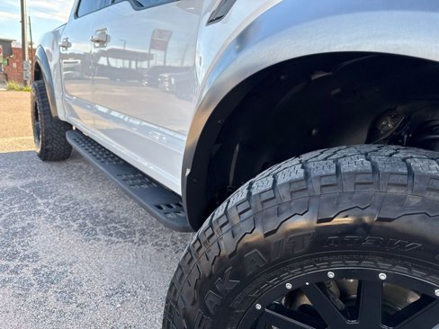 Used 2017 Ford F150 Raptor w/ Equipment Group 802A Luxury image 54
