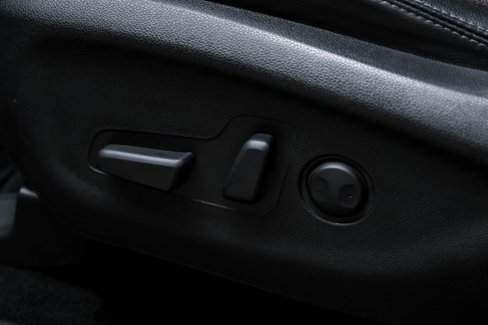 Used 2017 Kia Sorento EX image 36