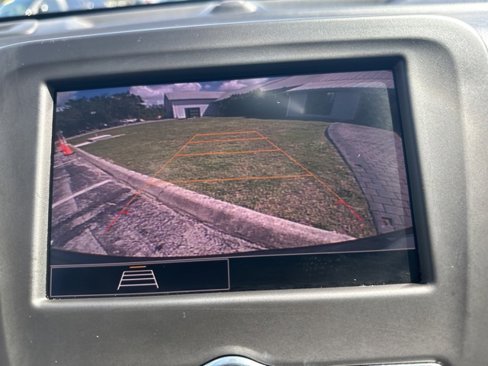 Used 2023 Chevrolet Equinox LT image 25