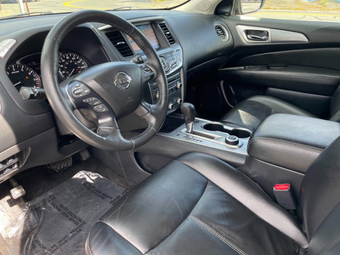 Used 2019 Nissan Pathfinder SL w/ SL Premium Package image 9