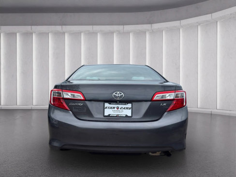 Used 2012 Toyota Camry LE image 4