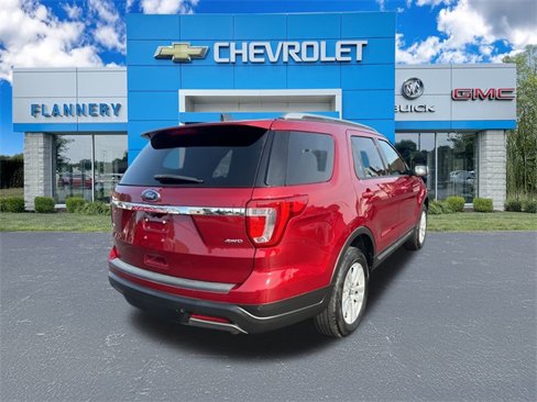 Used 2019 Ford Explorer XLT w/ Class III Trailer Tow Package image 5